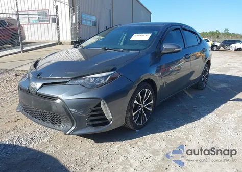 2018 Toyota Corolla Se z USA, uszkodzony, nr VIN 5YFBURHE3JP843795